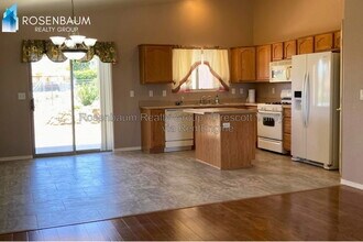 Building Photo - 8049 E Jacque Dr