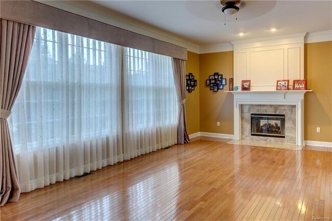 Foto del edificio - 51298 Plymouth Ridge Dr