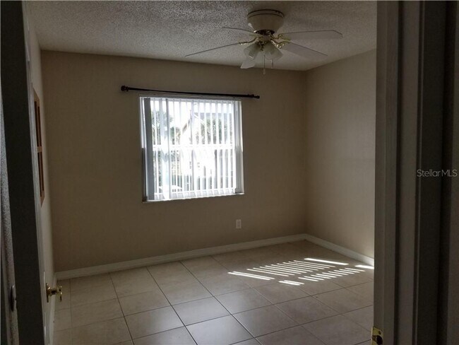 Foto del edificio - Hawthorne Village Condo- Unit 6