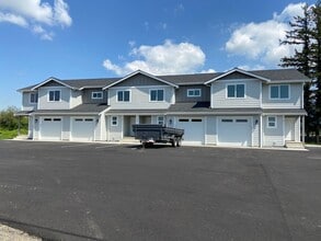 Building Photo - 1418 Nooksack Rd