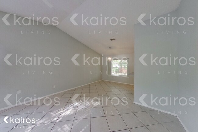 Building Photo - 923 Woodgreen Dr.