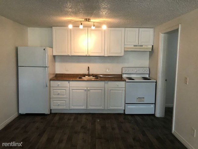 Foto del edificio - Studio, 1 bath Apartment - 4900 North Lane