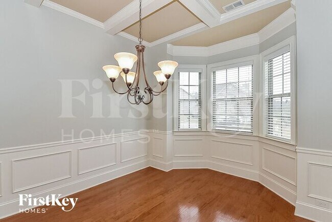 Building Photo - 3912 Margaux Dr