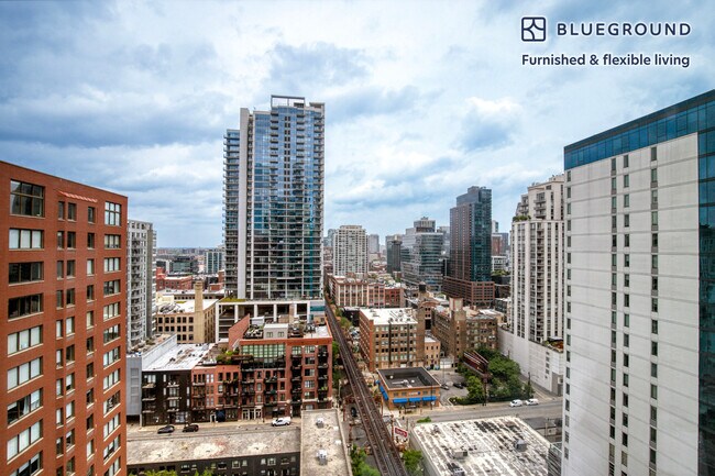 Foto del edificio - 311 W Illinois St