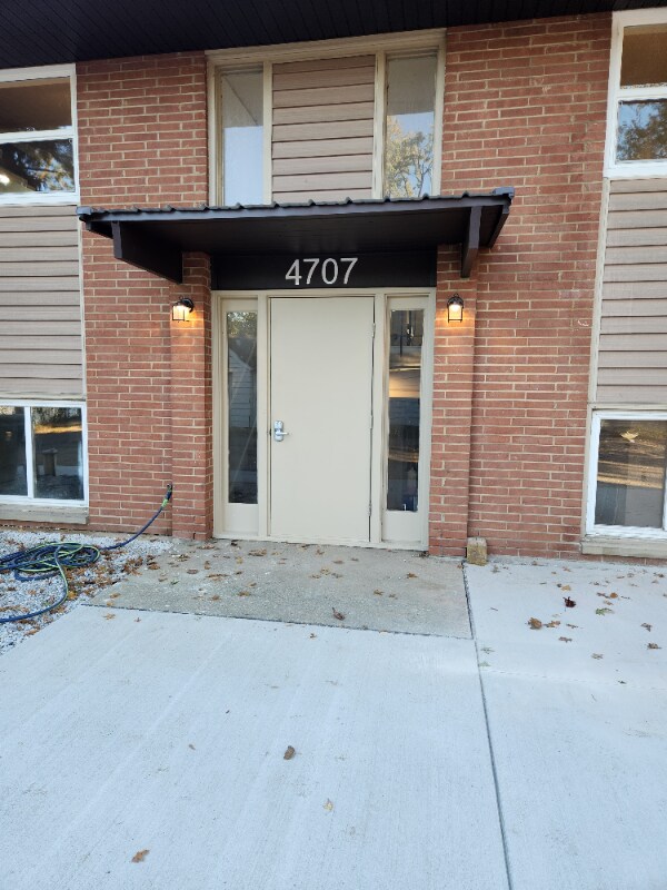 4707 Kent Rd Kent, OH 44240 – photo 2