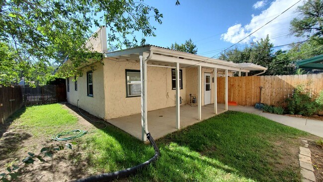 Foto del edificio - **MOVE IN SPECIAL** $500 OFF FIRST MONTH'S...