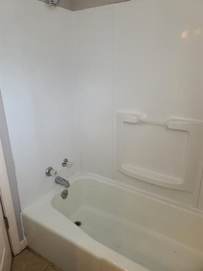 Foto del interior - 808 N Lincoln Ave