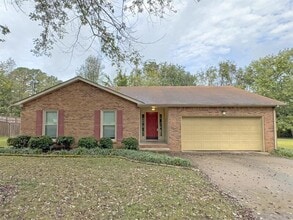 Building Photo - 2202 Kim Dr