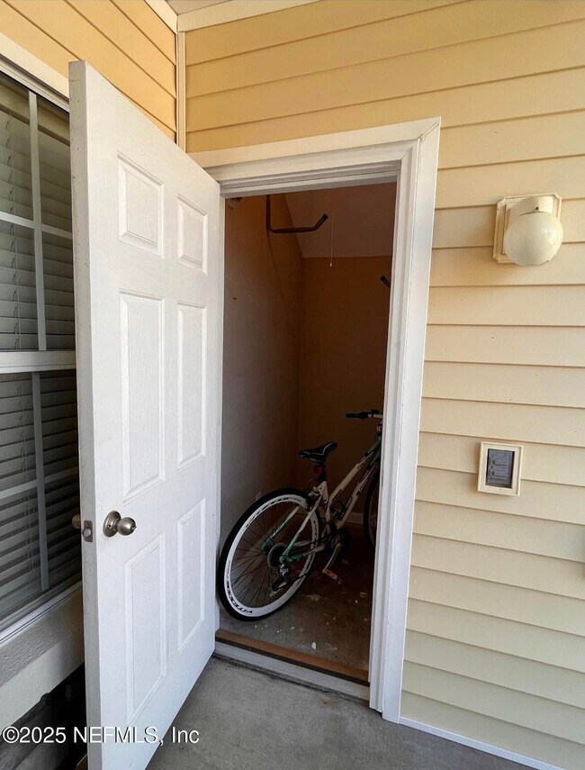 Foto del edificio - 2200 Marsh Hawk Ln