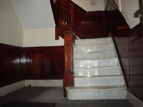 Building Photo - 1232 Beacon St