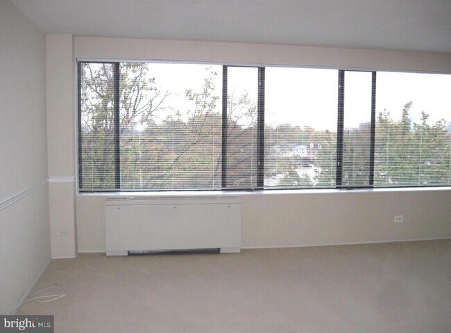 Building Photo - 4501 Arlington Blvd