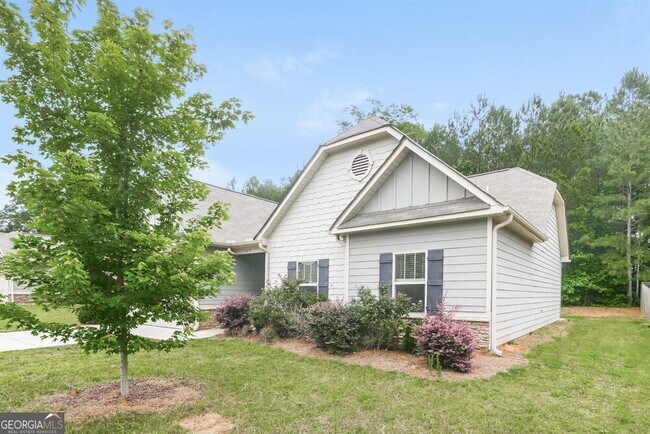 Building Photo - 309 Spruce Creek Ln