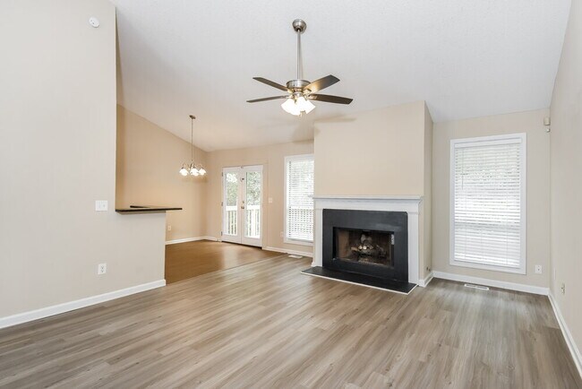 Foto del edificio - 4820 Wilkie Way NW