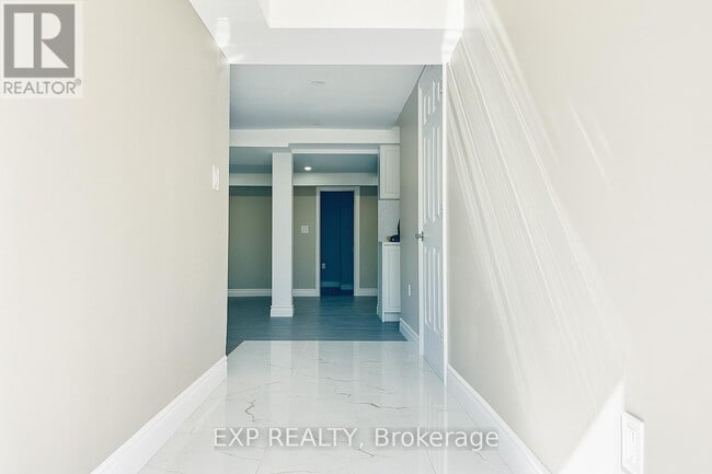 Photo du bâtiment - 96 Timberlane Crescent