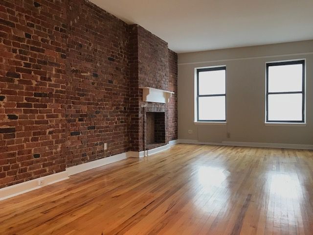 Primary Photo - 321 E 61st St