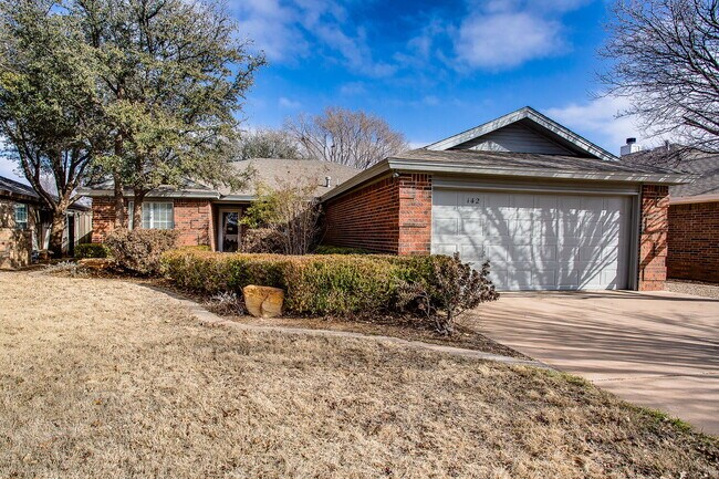 Foto del edificio - Gorgeous Home in Whisperwood!