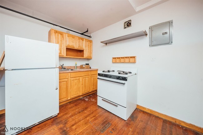 Building Photo - 27 Arion Pl
