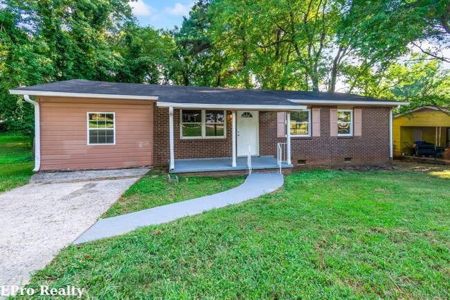 Don’t Miss Out! Look, Lease, and Live Specials EXTENDED to January 31st! - Don’t Miss Out! Look, Lease, and Live Specials EXTENDED to January 31st! House