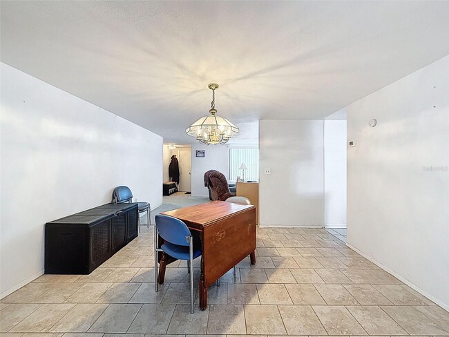 Foto del edificio - 7815 Foxbloom Dr