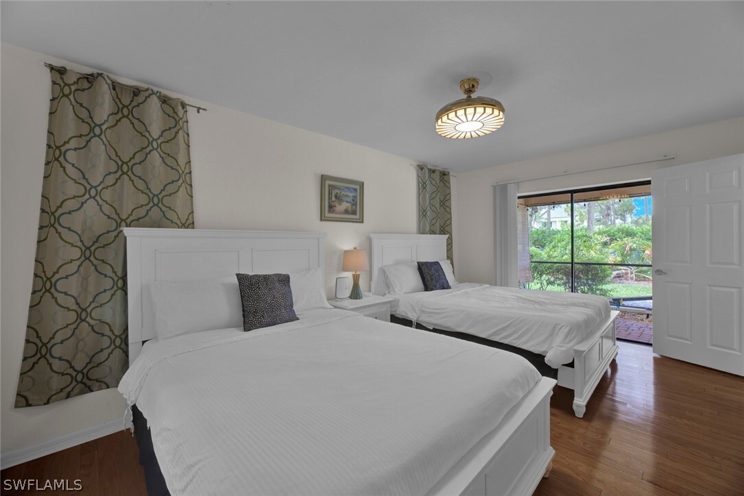 Foto principal - 3055 Round Table Ct
