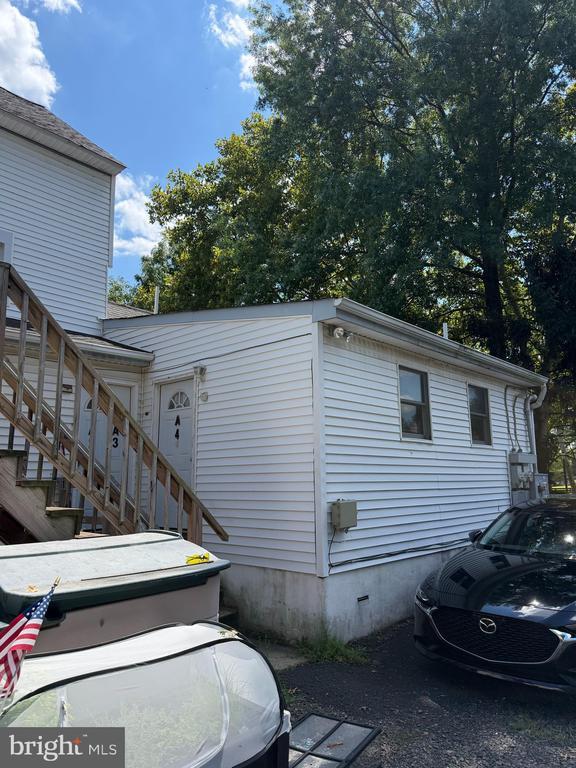 Building Photo - 1106 Bristol Pike