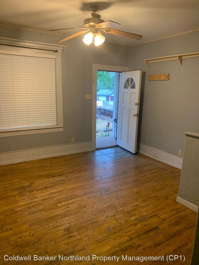 Building Photo - 2 br, 2 bath House - 127 S Slagel St