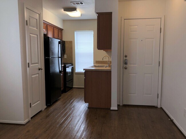 Foto del edificio - 3707EL