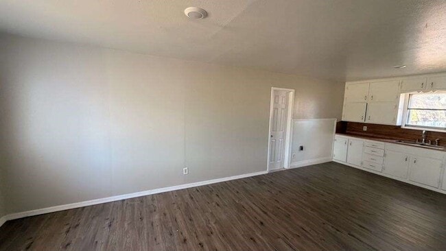 Building Photo - 2414 Baylor St