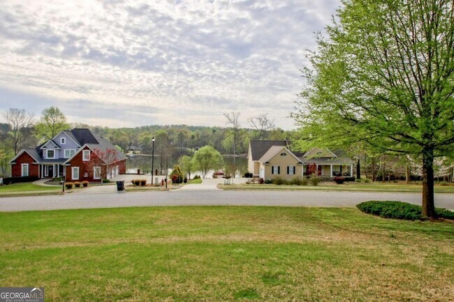 Foto del edificio - 50 Peninsula Cir