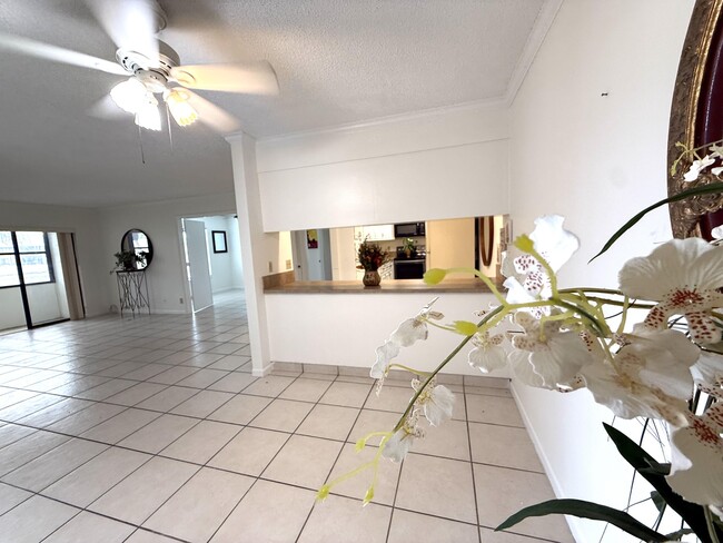Foto del edificio - 1010 Green Pine Blvd