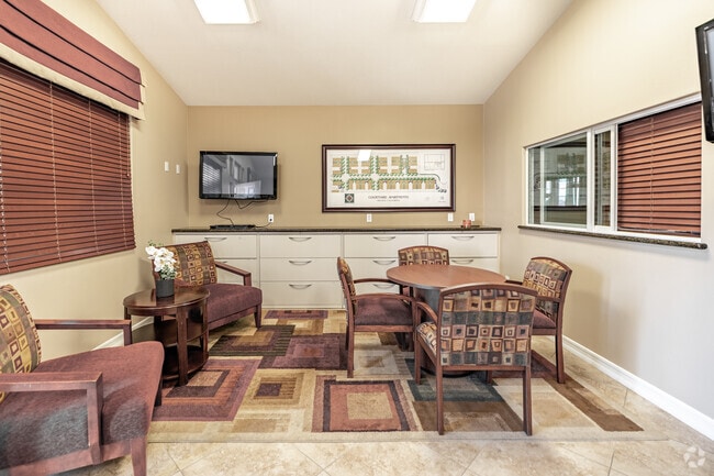 Foto del vestíbulo - Courtyard Apartments