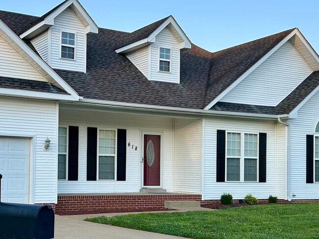 Building Photo - 618 Aberdeene Ct