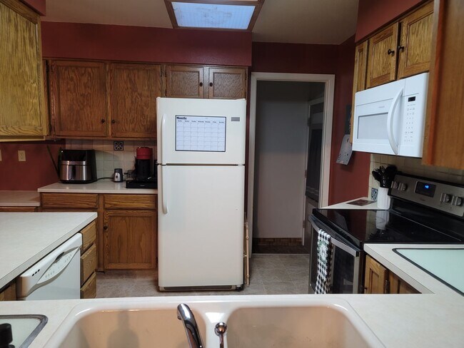 Foto del edificio - 6117 Shannon Ave