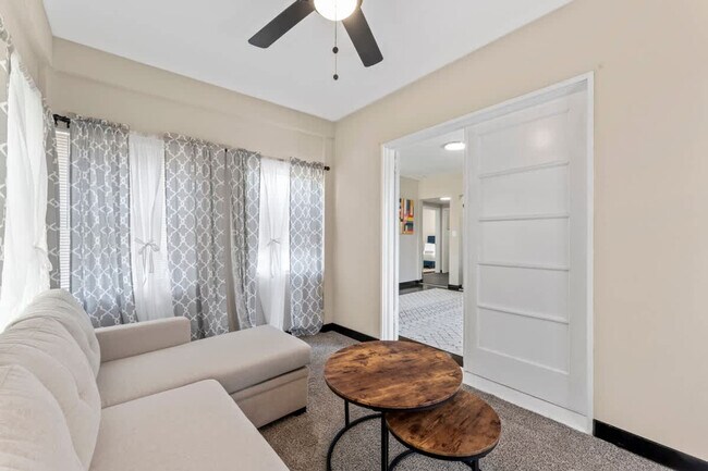 Foto del edificio - 1537 Flagler Ave