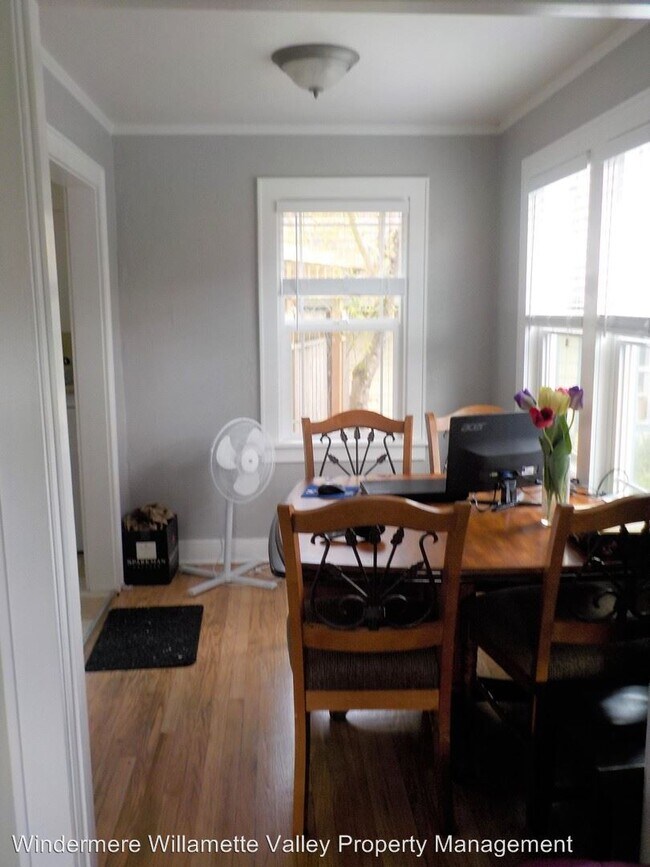 Foto del edificio - 2613 NW Grant Ave
