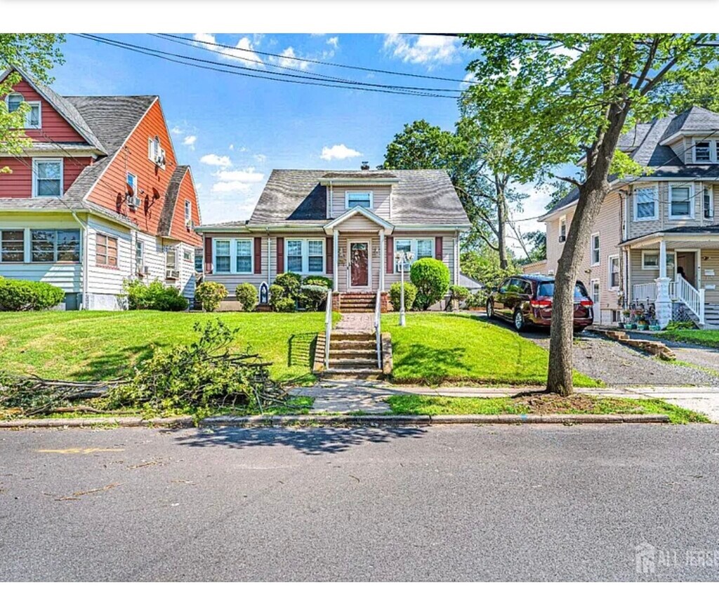 Primary Photo - 305 Penfield Pl