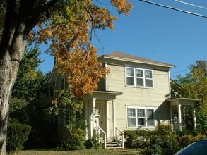 Building Photo - 811 2nd St