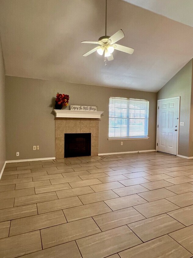 Primary Photo - Renovated 3 bd/2 bath Home with 2-car Garage