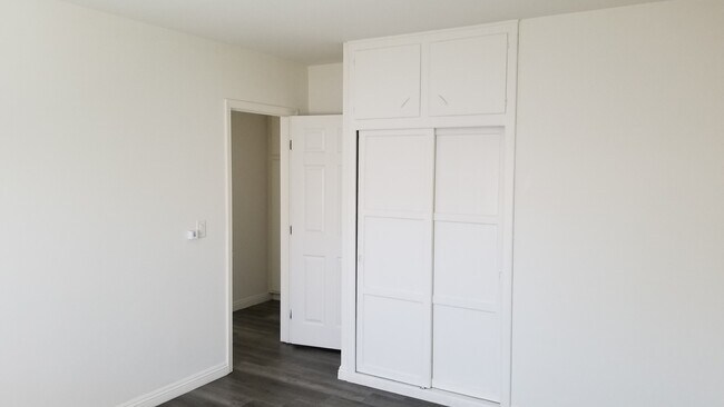 Foto del edificio - 1103 S Olive Ave