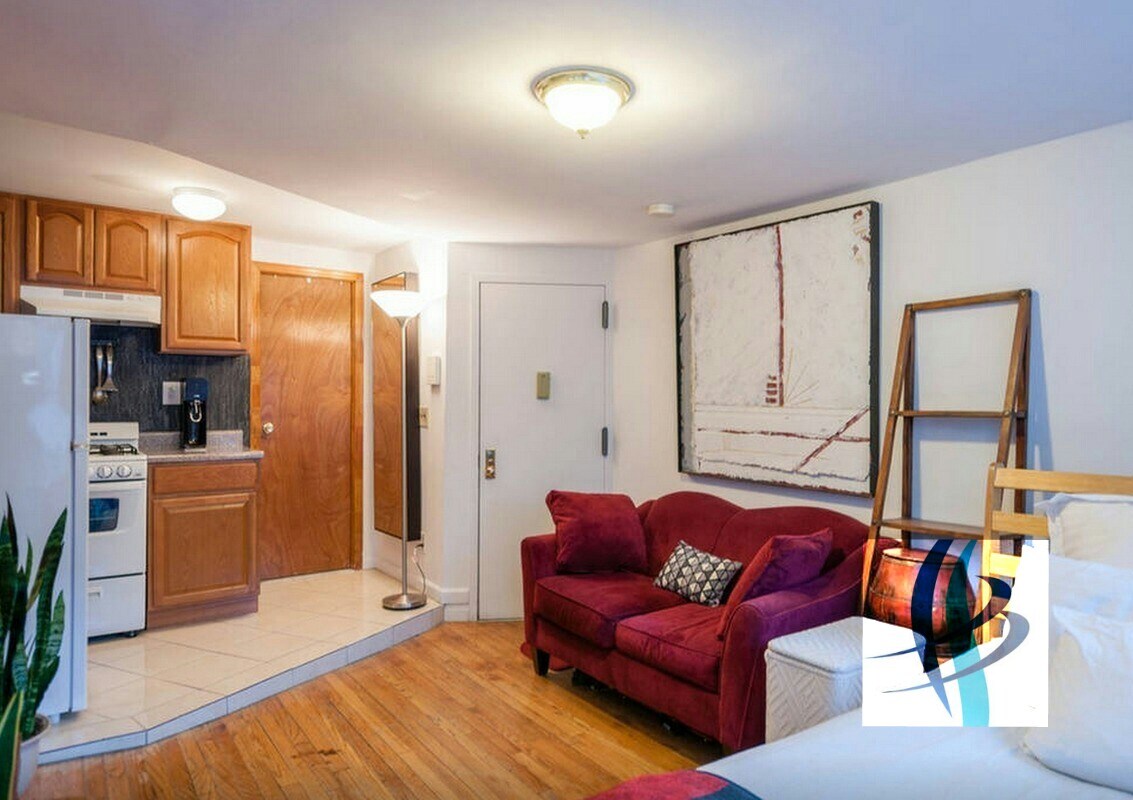 Primary Photo - 249 Eldridge St