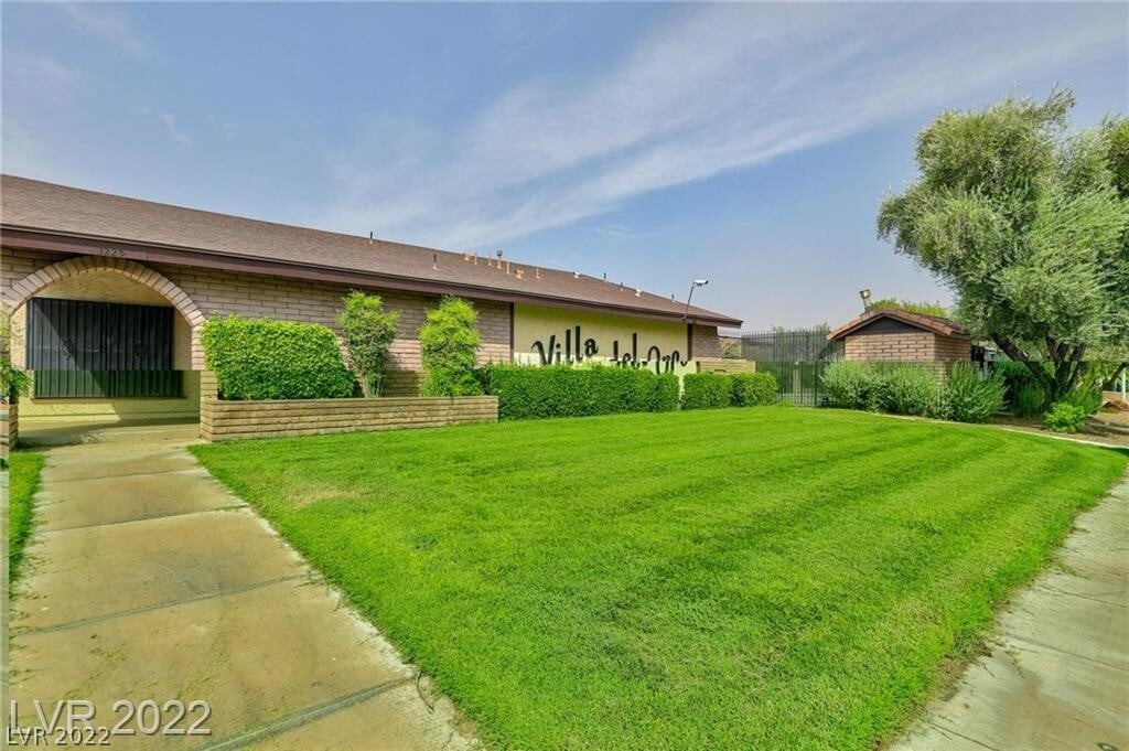 Foto principal - 3216 Juanita Dr