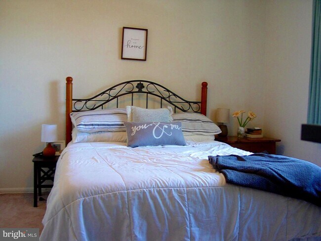 Foto del edificio - 4622 28th Rd S