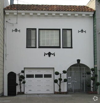 Building Photo - 647-649-649 10th Ave