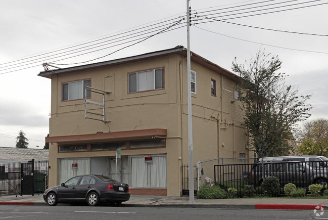 Foto del edificio - 22125 Mission Blvd