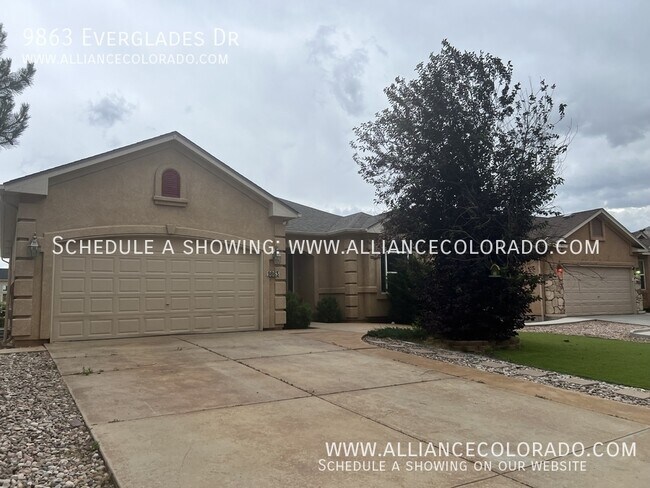 Foto del edificio - 9863 Everglades Dr