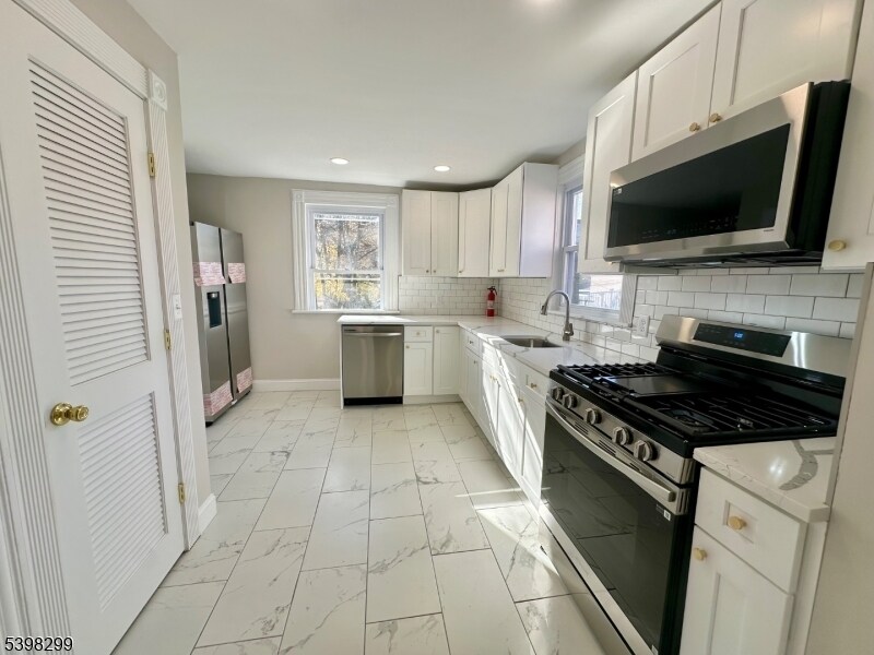 Foto principal - 328 Bloomfield Ave