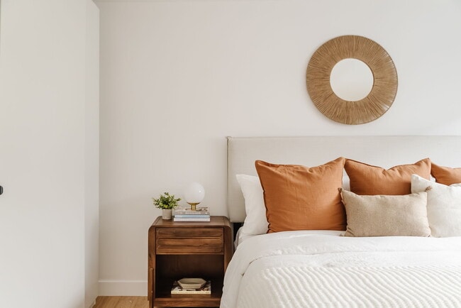 Building Photo - 1943 12th St