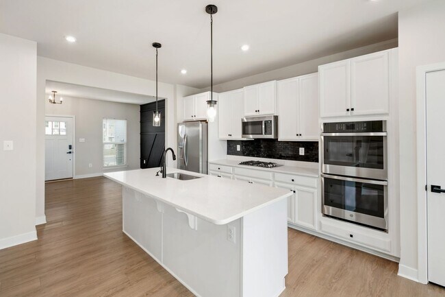 Foto del edificio - Family-Friendly Townhome for Rent in Baker Farm, Middletown, DE! Rent $2,995.00/month