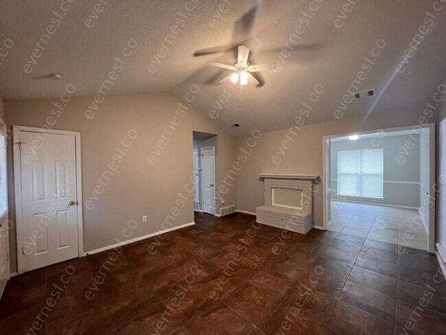 Building Photo - 3455 Lynnfield Cove