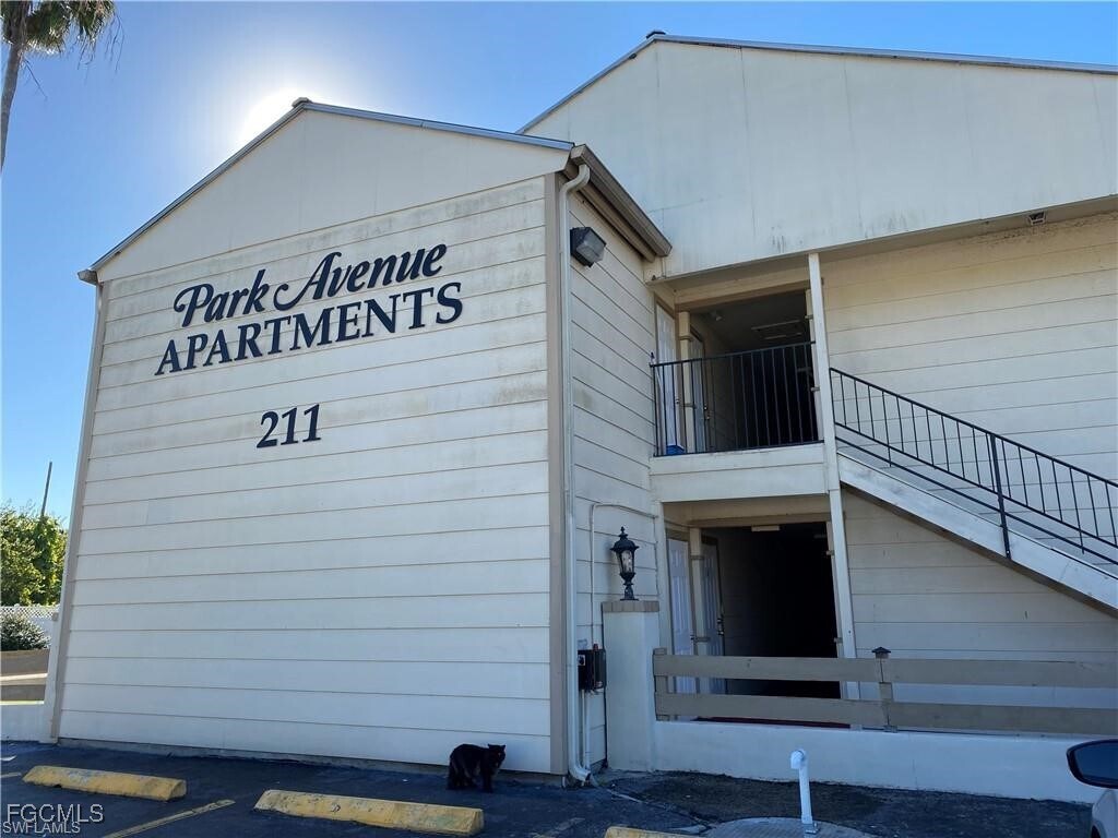 Foto principal - 211 Park Ave